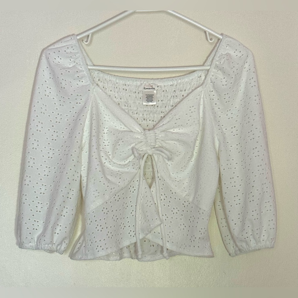 CUTE Eyelet Puff Sleeve Peplum White Blouse